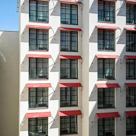 The Julius Hotel