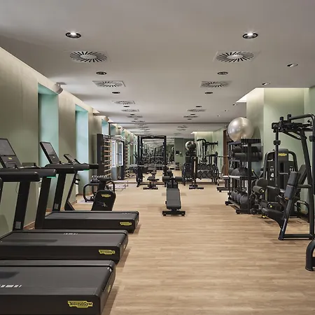 The Julius 5* Prague