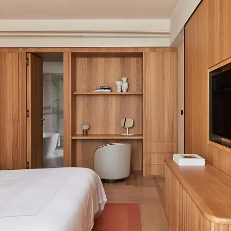 Hotel The Julius