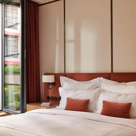 Hotel The Julius
