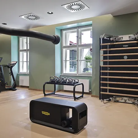 酒店 The Julius