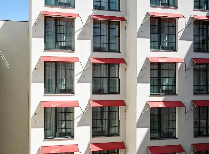 The Julius Hotel