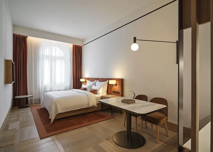 Hotell The Julius 5*