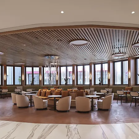 The Julius Hotel 5*