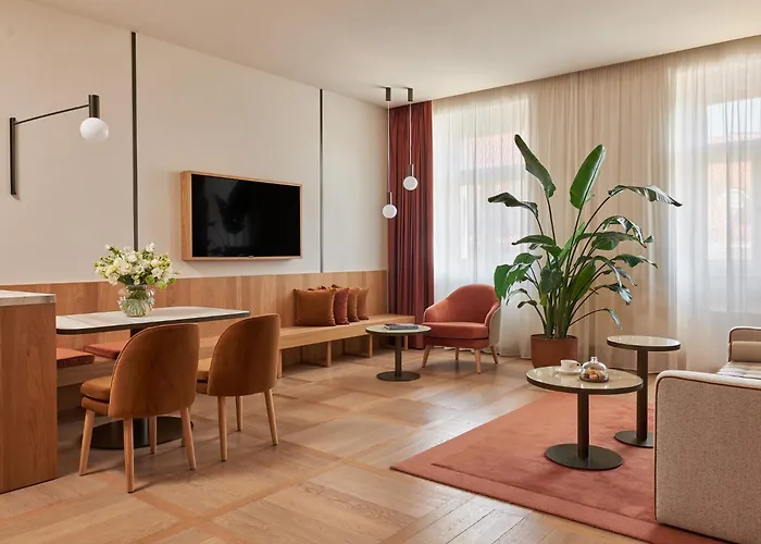 The Julius Hotel 5*